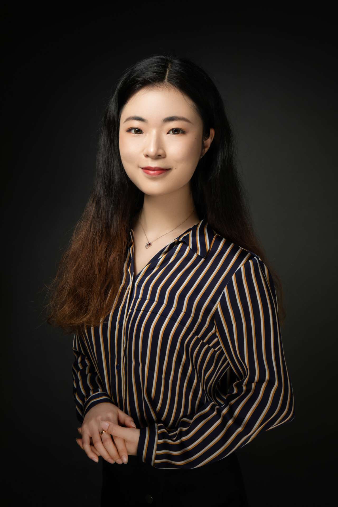 Dilin职业照